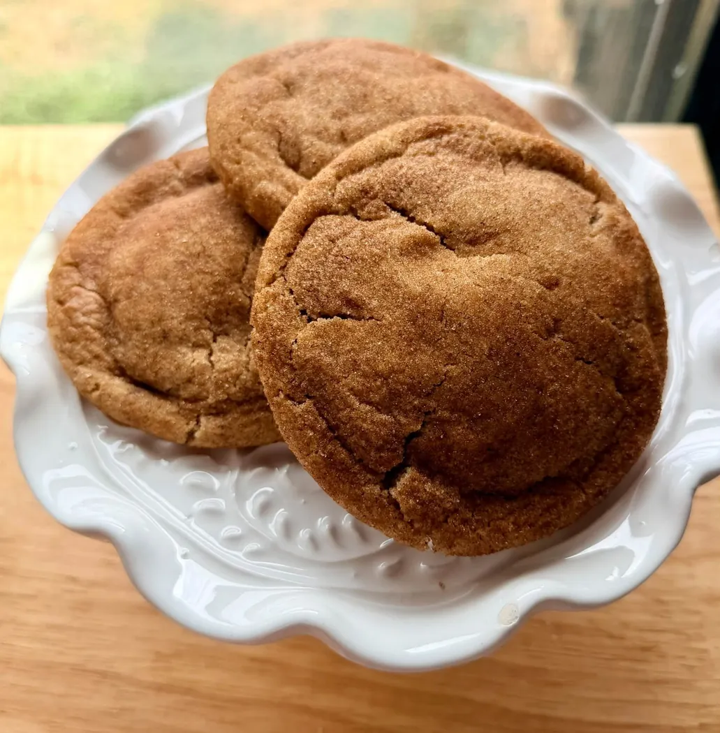 A plate of cookies